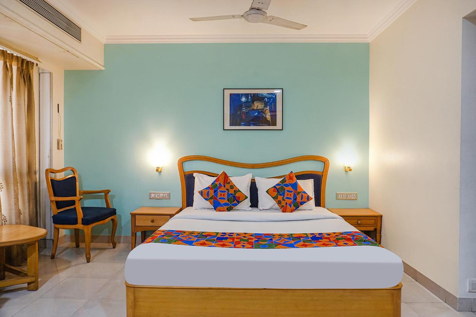 The Ambassador Hotel Pune Eksteriør billede
