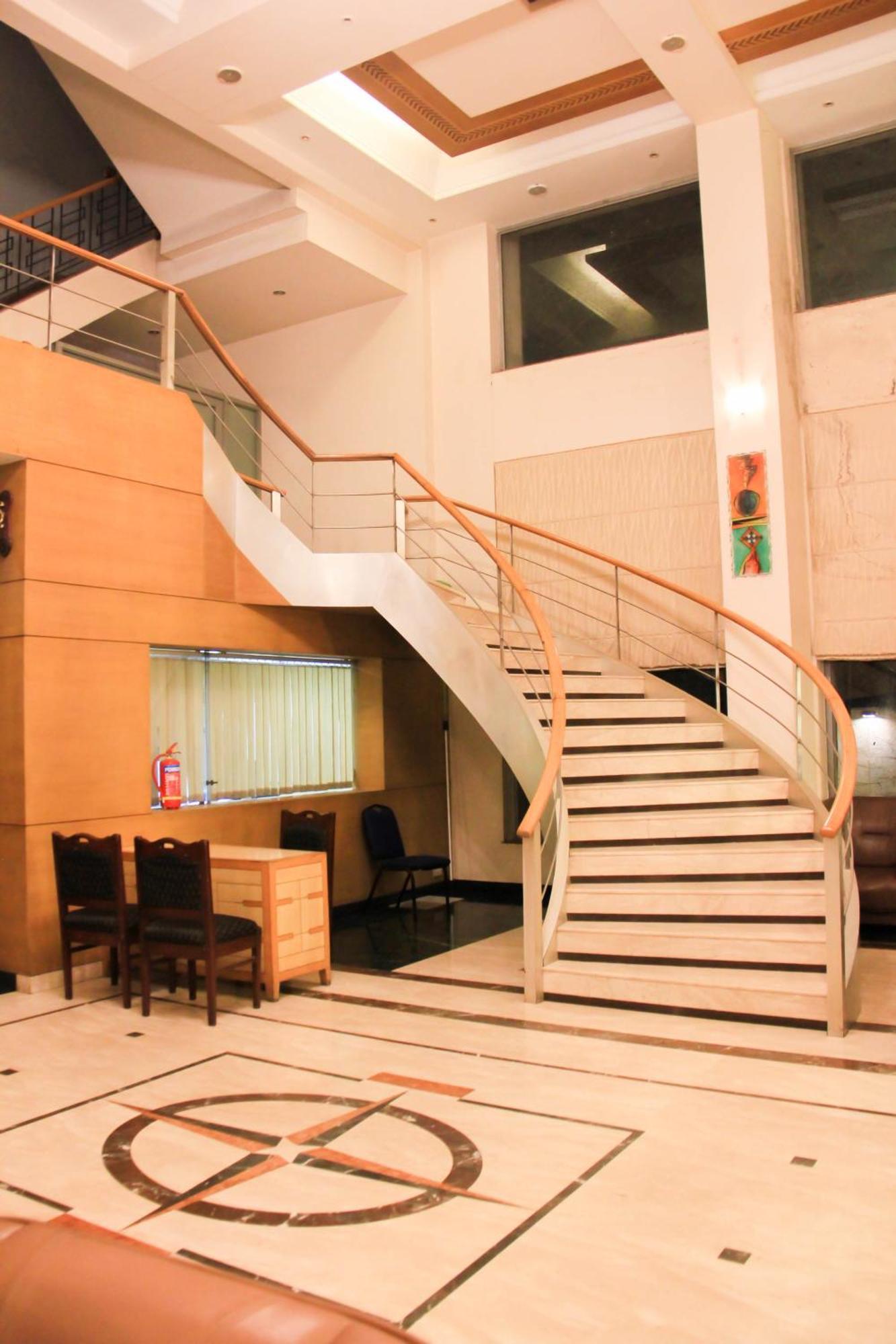 The Ambassador Hotel Pune Eksteriør billede